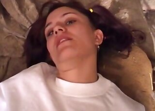 Young vixen enjoys every inch of huge dog dick during zoo intercourse