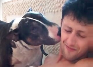 Brunette with tattoos blows her boyfriend before fucking their pet